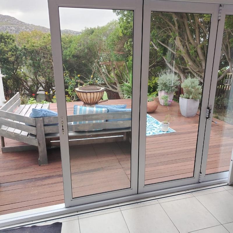 To Let 2 Bedroom Property for Rent in Welcome Glen Western Cape